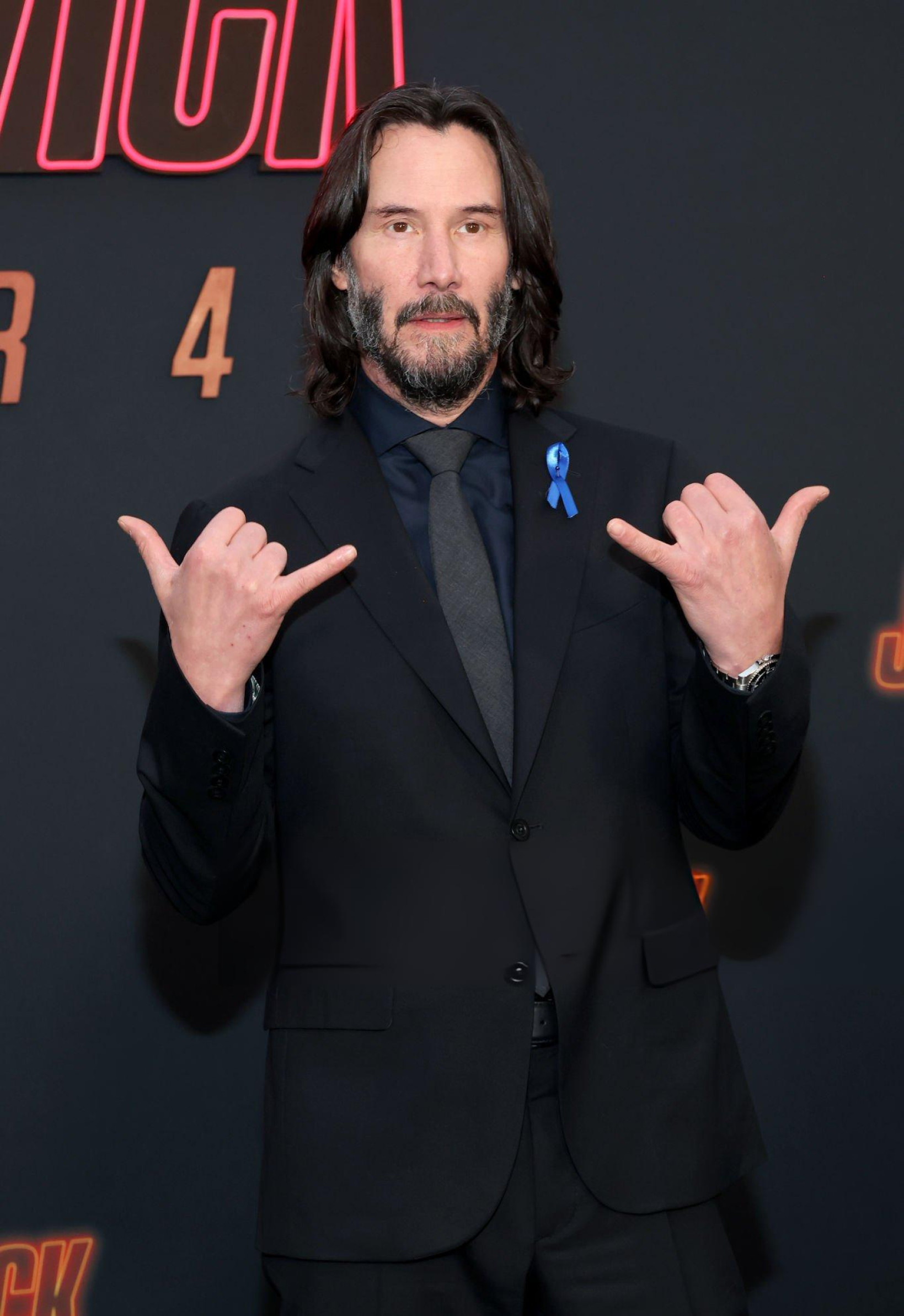 Keanu Charles Reeves hero photo